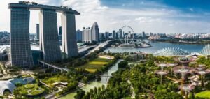 Read more about the article Singapores Economy Poised for Resilience with Revised Growth Forecast